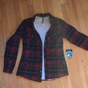 XS unworn Kuhl lined shirt
